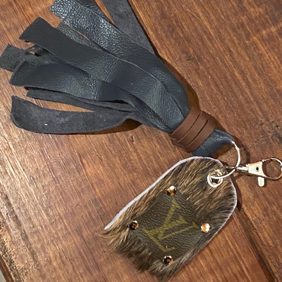 Louis Vuitton Accessories - UPCYCLED LV Louis Vuitton Keychain or purse charm